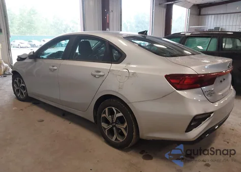 2019 Kia Forte Lxs из США, поврежденный, VIN 3KPF24AD4KE025071